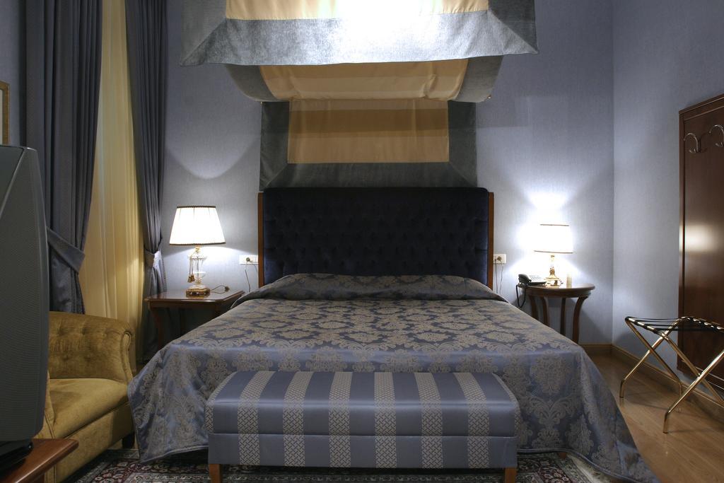 Hotel Grande Bretagne - Nafplio Pokoj fotografie
